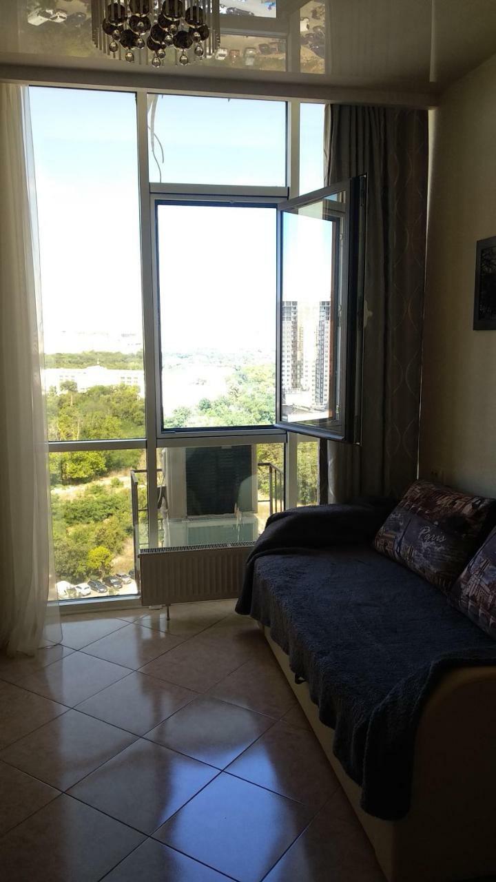 Аrcadia Nataly'S Pearls Appartments Odessa Esterno foto