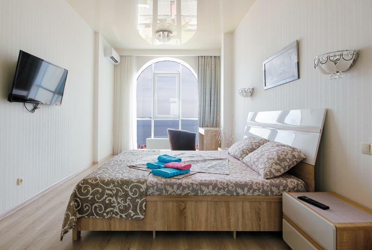 Аrcadia Nataly'S Pearls Appartments Odessa Esterno foto